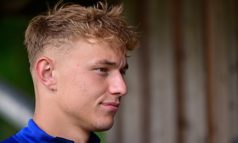 Vrátí se Karabec přece jen do Hamburku? Kluby jednají o možnosti dalšího hostování, má to ale háček