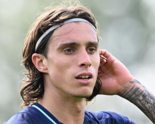 Bizarní zranění vyřadilo novou akvizici Arsenalu. Bude fit pro North London derby?