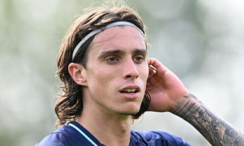 Bizarní zranění vyřadilo novou akvizici Arsenalu. Bude fit pro North London derby?