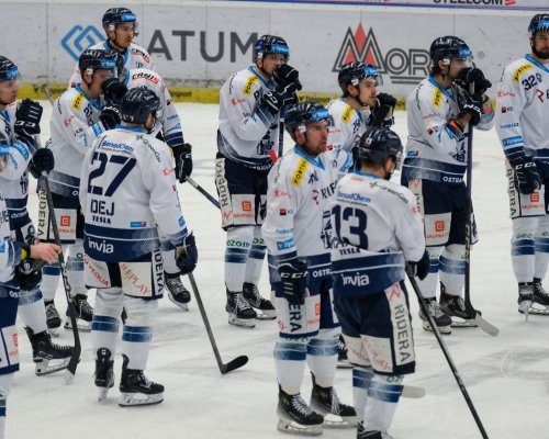 Třetí porážka v přípravě. Týmové výkony ale mají vzestupnou tendenci, říká před startem extraligy vítkovický Demel