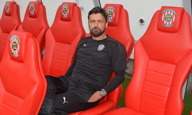Zbrojovku jsem sledoval a absolutně jsem s tím nebyl ztotožněn, říká na rovinu Jiránkem oslovený Zavadil