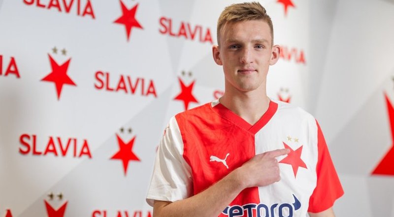Slavia si pojistila překvapivou oporu zadních řad. Chaloupek se dočkal vylepšené smlouvy