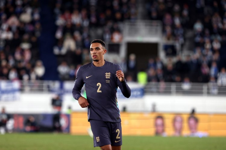 Real Madrid plánuje posílení na postu pravého obránce. Ve hře jsou Alexander-Arnold a Frimpong