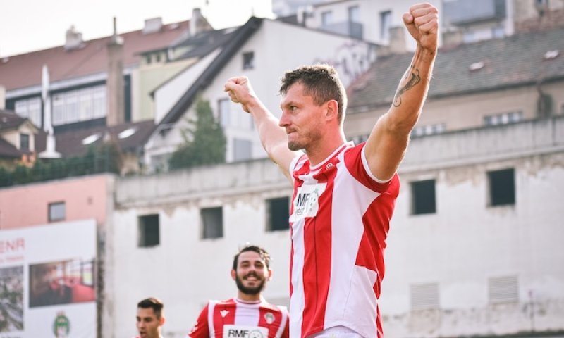 Září i v pětatřiceti! Necidovi stačí na gól necelých 90 minut a bezpečně kraluje nejlepším střelcům druhé ligy