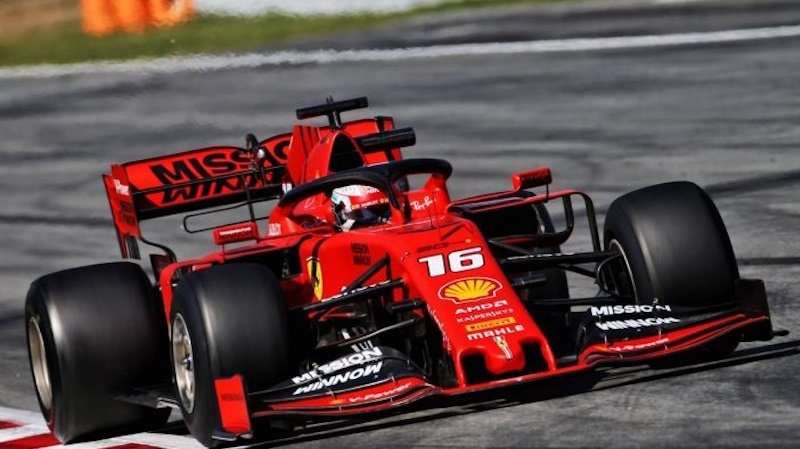 Ferrari ztracené v chaosu: Jak jedno rádiové volání rozčílilo Freda Vasseura