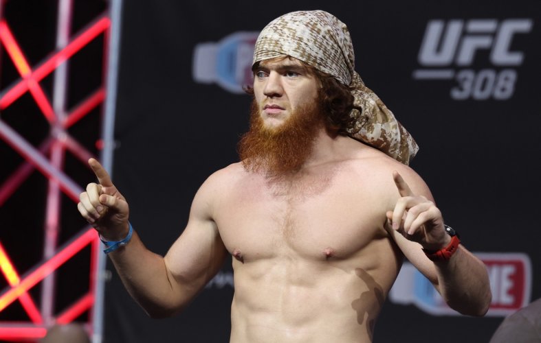 Sharaputdin Magomedov ohromil svět MMA jedinečným knockoutem