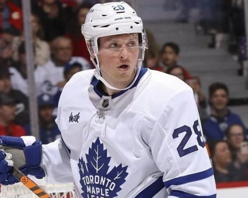 Maple Leafs jedná s McCabem o šestileté smlouvě, Marnerova budoucnost stále nejasná