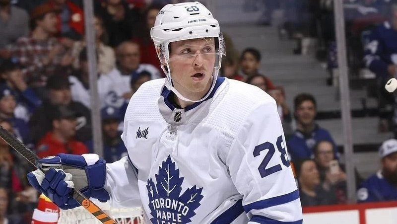 Maple Leafs jedná s McCabem o šestileté smlouvě, Marnerova budoucnost stále nejasná