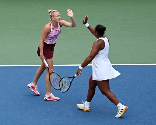 Vítězky Wimbledonu Siniaková s Townsendovou si zahrají Turnaj mistryň!