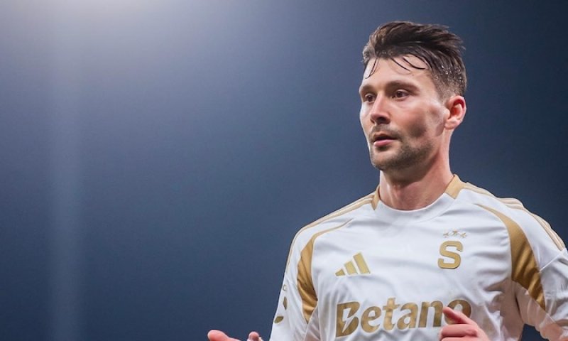 Odešla duše týmu. Sparta přišla o tichého dirigenta středu pole. Čísla ukazují, o jak velkou ztrátu se jedná
