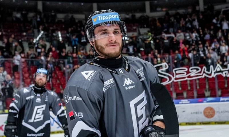 Nejlepší střelci extraligy? Karlovarský patriot ukazuje záda nejen Kautovi, Nellisovi či Smoleňákovi