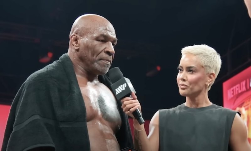Holyfield chce završit rivalitu. Nabídka na třetí zápas s Tysonem je na stole
