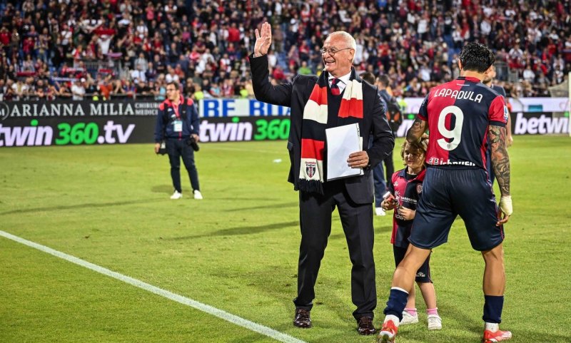 Naprostá senzace! Ranieri se vrací z fotbalového důchodu, převezme Vlky