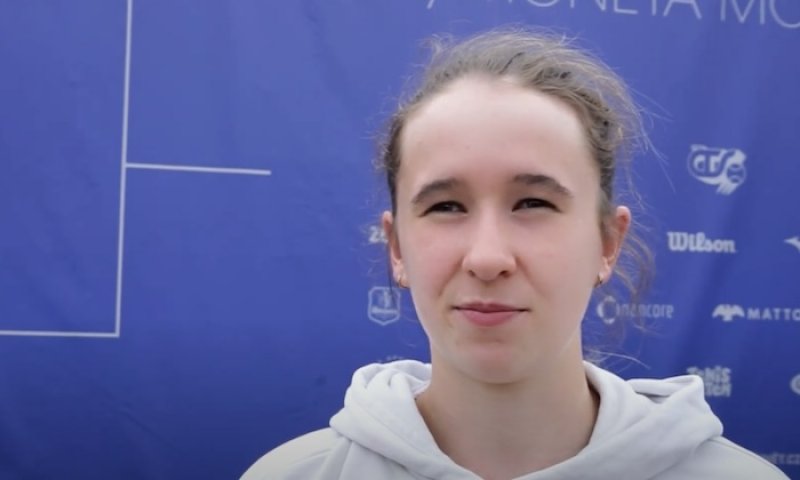 Stejně jako Nováček, Korda, Ulihrach, Minář a Strýcová. Naděje Bartůňková opět může začít hrát