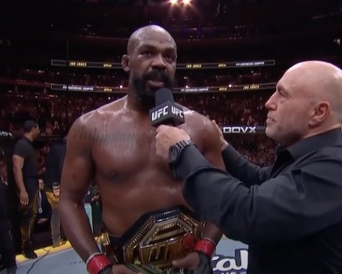 Jones si v Madison Square Garden vydělal 151 milionů korun. Kolik připlulo na účty Miocicovi, Chandlerovi a dalším?