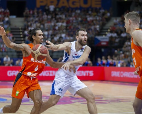 Češi si na Eurobasket ještě počkají. V Haagu prohráli v odvetě