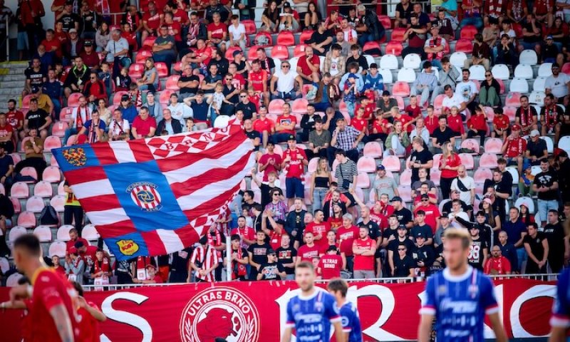 Byla to náročná sezona, před hráči smekám, řekl Jiránek po postupu Zbrojovky. Jihomoravané teď budou útočit na rekord