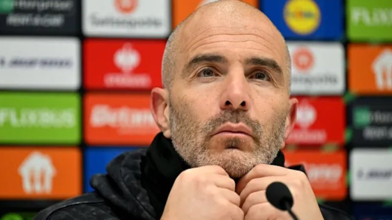 Válka o zdraví hráčů: Lékaři Chelsea vyhnali Marescu z lavičky