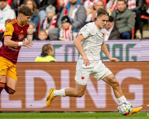 V klíčových zápasech pomůže Lvíčatům i Matěj Jurásek