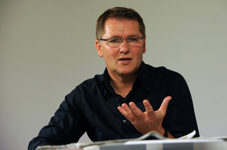 České prostředí je zatuchlé a stereotypní, má jasno Luhový. Argumenty Nedvěda jsou slabé