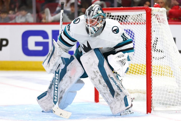Vaněček zářil s 49 zákroky. Sharks porazili Blue Jackets v prodloužení