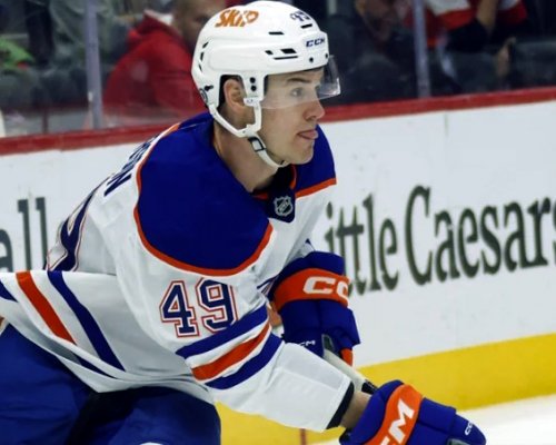 Ty Emberson: Nenápadná hvězda defenzivy Oilers, která si získává respekt kabiny i fanoušků