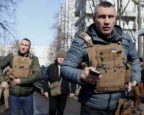Kličkův možný návrat do ringu proti Duboisovi nejspíš padá. A s ním i šance na překonání Foremanova rekordu