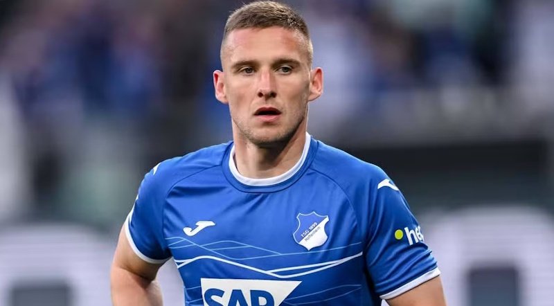 Kruh se uzavírá: Pavel Kadeřábek se vrací do Sparty, vyrazí i na soustředění