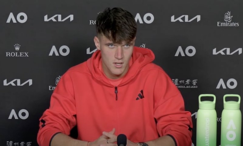 V teple to sviští skvěle! Menšík si po vítězném vstupu s jednatřiceti esy věří i na světovou šestku