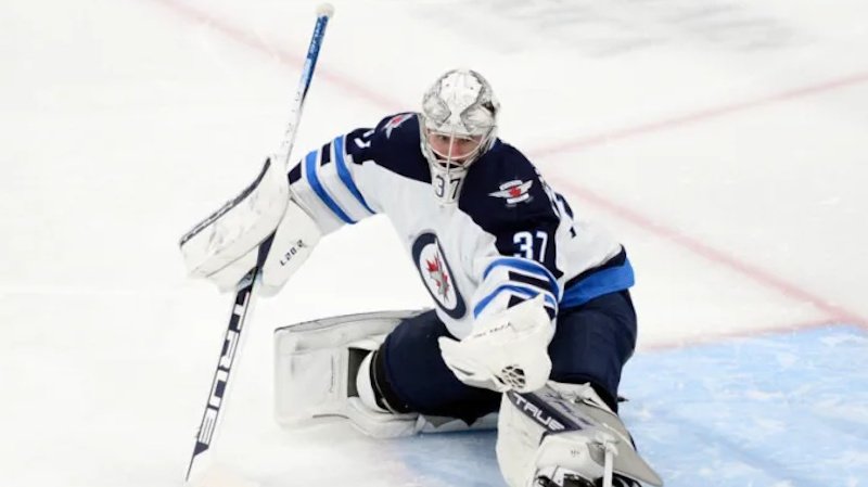 Nejlepší gólman celé NHL. Jeho výkony nás drží nad vodou. Zaslouží si rovnou Hart Trophy, má jasno spoluhráč