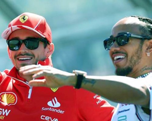 Zklamání z loňska je zapomenuto, hvězdní piloti Ferrari září znovunalezeným sebevědomím