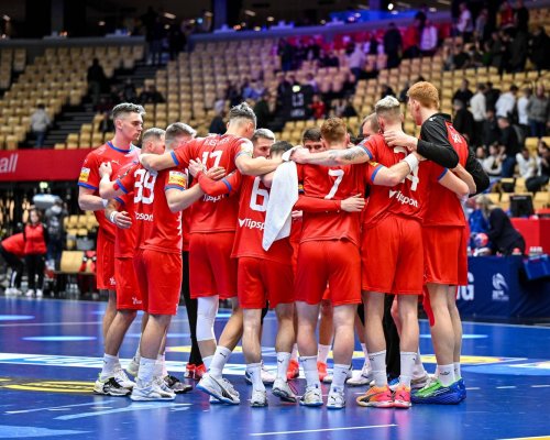 Házenkářský šampionát pro český tým v sobotu skončí. O teoretickou šanci na postup ho připravilo Dánsko
