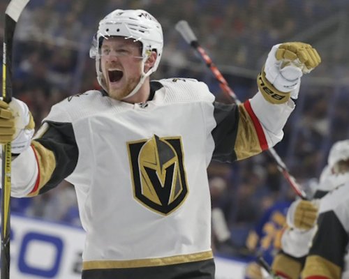 Největší eso Golden Knights září: Eichel spřádá sny o nejcennější trofeji NHL