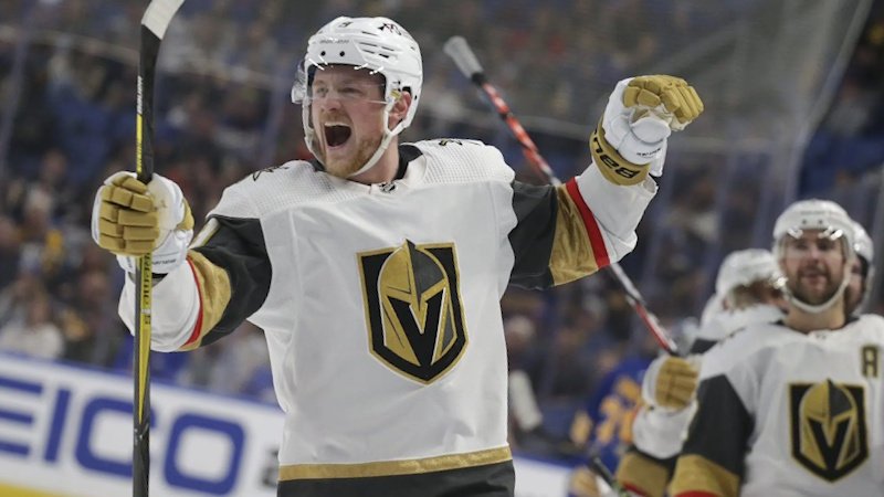 Největší eso Golden Knights září: Eichel spřádá sny o nejcennější trofeji NHL