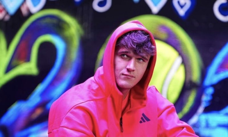 Menšík září na Masters! Světovou osmnáctku smetl za 77 minut a hřeje ho účast v semifinále