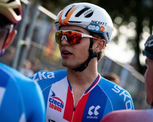 Vacek, Bittner, Košárková a další! Královská korunovace se blíží. Kdo ovládne českou cyklistiku za rok 2024?
