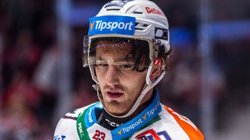 Tohle není hokej, to je válka: Kapitán Dynama popsal, jak bolí třinecká defenziva