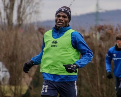 ViOn testuje nigerijský talent ze Slavie! Onyedika se ve Zlatých Moravcích potká hned se třemi Čechy