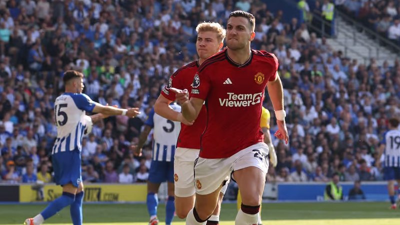 United mohou s Amorimem vyhrát titul, tvrdí Diogo Dalot. Má ovšem prosbu pro fanoušky