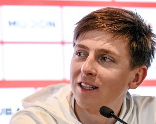 Horský král vs. pouštní peklo: Jak si Pogačar povede po 127 dnech bez závodu na první zkoušce sezony?