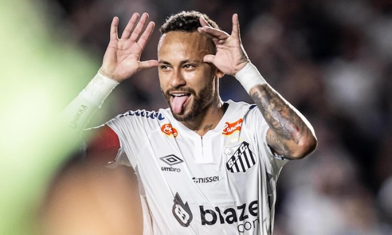 Zlost a facky v tréninkovém centru: Neymar neunesl ponížení od mladého talentu