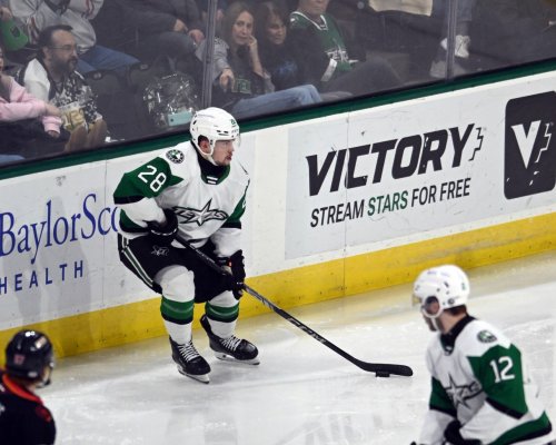 Hraju na 100 procent, makám, ale bez NHL, smutní Čech. Mistrovství? Skočím na první letadlo