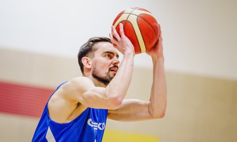 Zase nás to začalo ohromně bavit, řekl po druhé výhře v kvalifikaci o MS čerstvý rekordman Satoranský