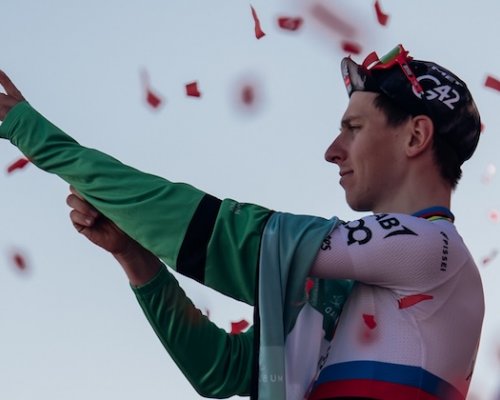 „Tohle nedává smysl.“ Čerstvý mistr světa Pogačar se pustil do vedení cyklistiky