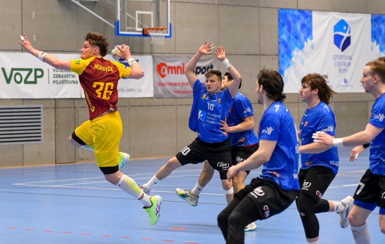 Šlágr extraligového kola pomohl Dukle na 2. místo. Vítěz základní části už je jasný, do play-off zbývá poslední vstupenka