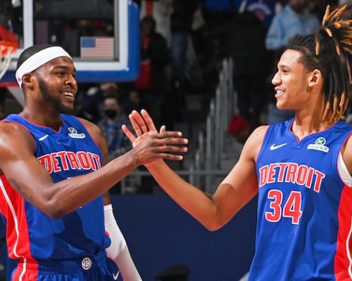 Pistons bourají giganty a nyní táhnou nejdelší vítěznou sérii za posledních 17 let!