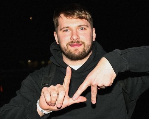 Celá NBA se vzpamatovává z šoku: Lakers vyměnili Davise za Dončiće v přestupu dekády a doufají, že je to přiblíží k titulu