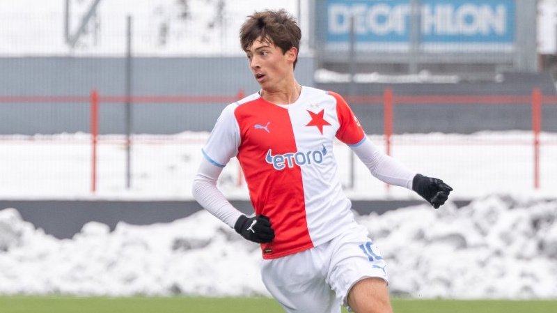 Slavia vysílá posily: Živanice dostanou sedm nadějí a trenéra navíc