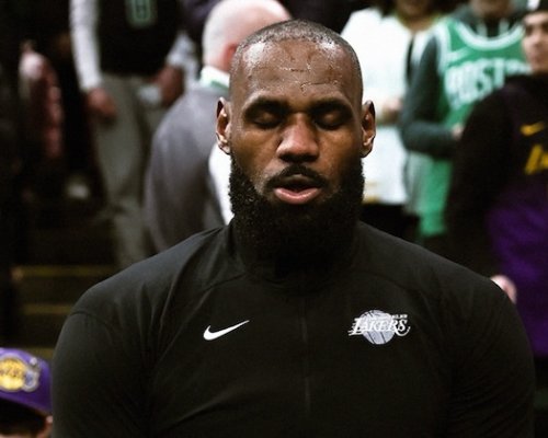 Lakers bez svého generála. Náročný program musí zvládnout bez LeBrona