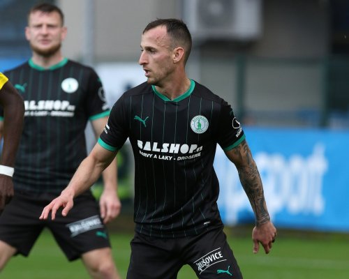 Návrat bojovníka! Hybš se po boji s rakovinou vrátil na trávník